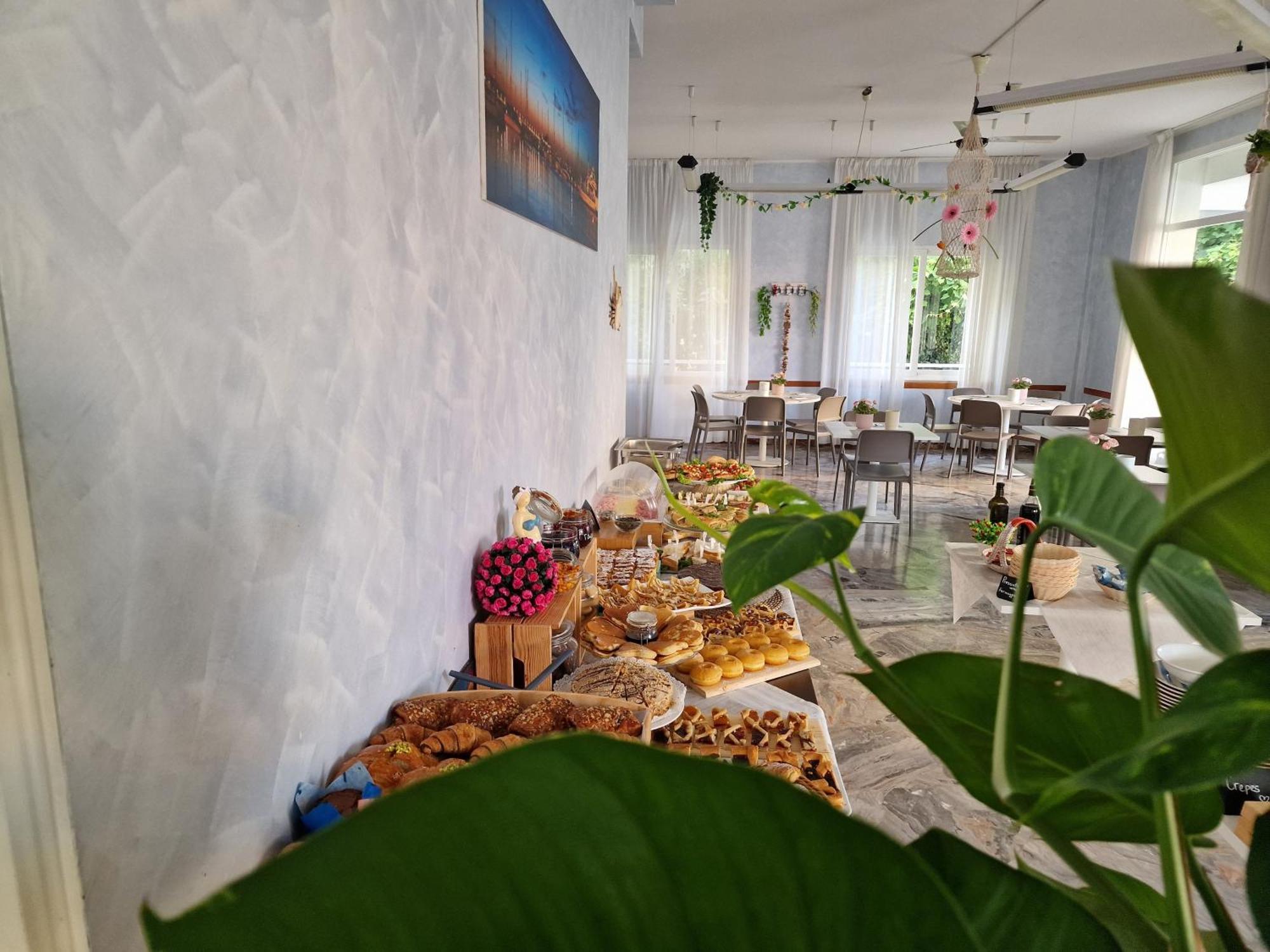 Beach Hotel Clerice Rimini Exterior photo